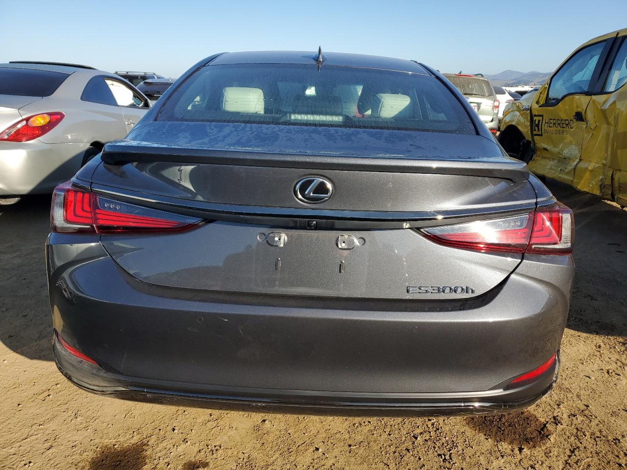 2024 Lexus Es 300H F Sport Handling VIN: 58ABA1C11RU038105 Lot: 88923855