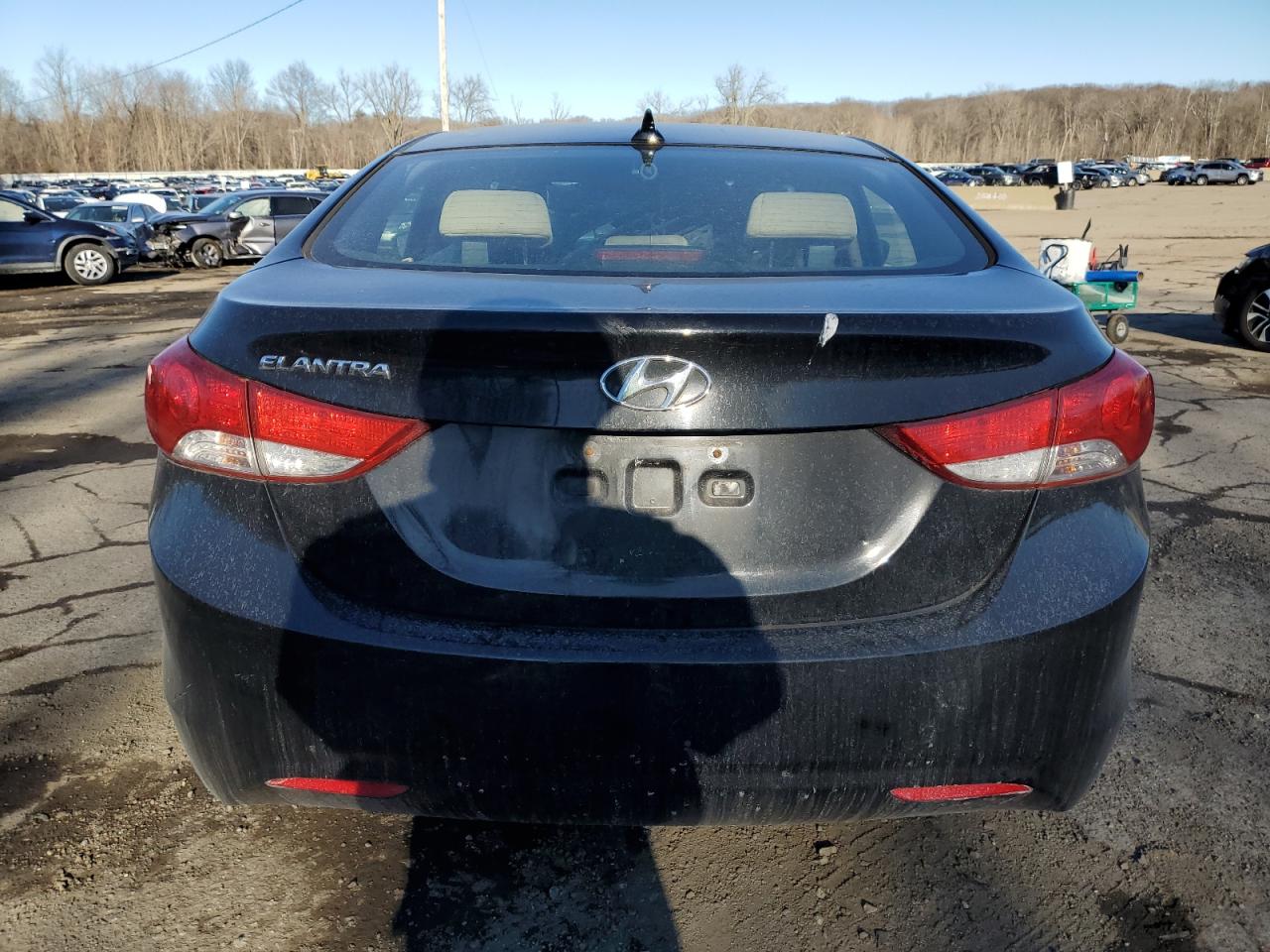 2013 Hyundai Elantra - Image 6