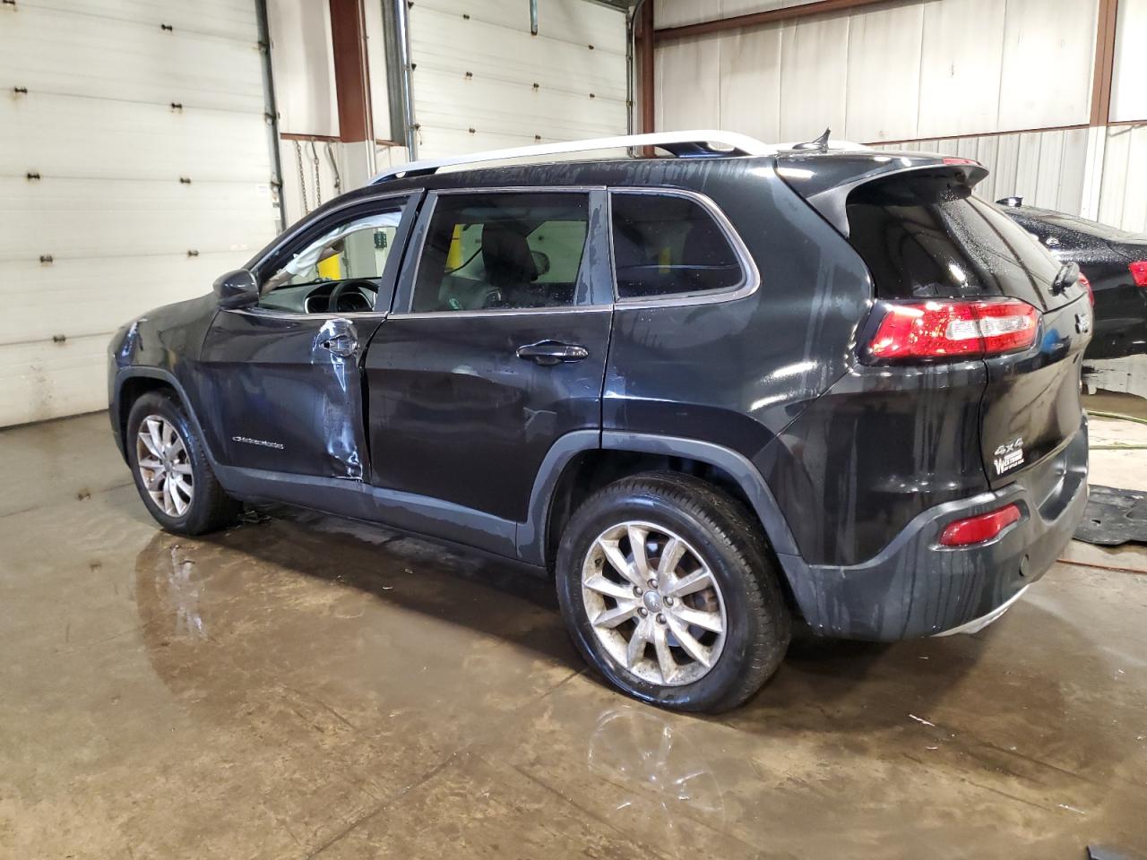 2015 Jeep Grand Cherokee - Image 2