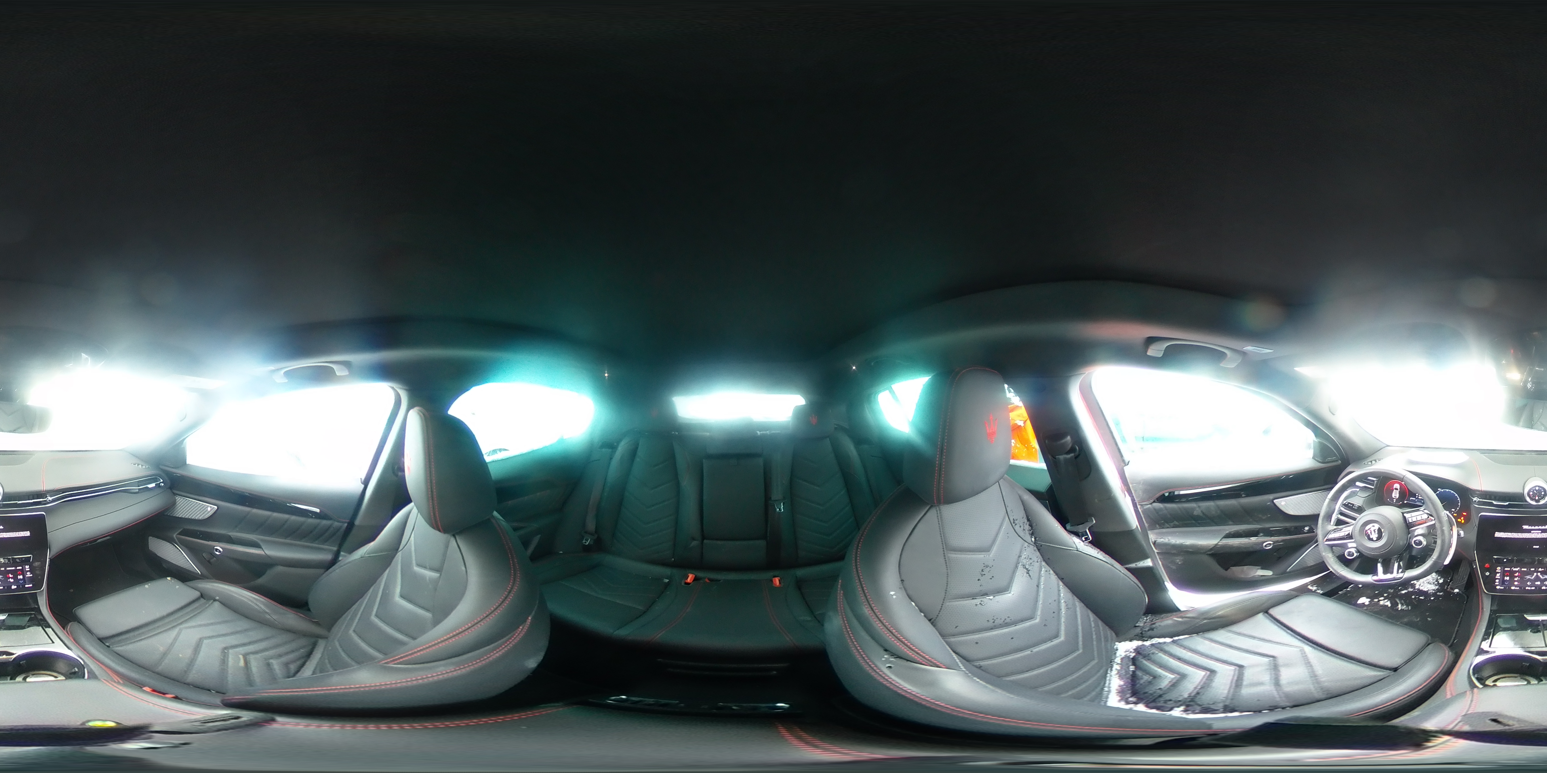 2023 Maserati Grecale - Image 13