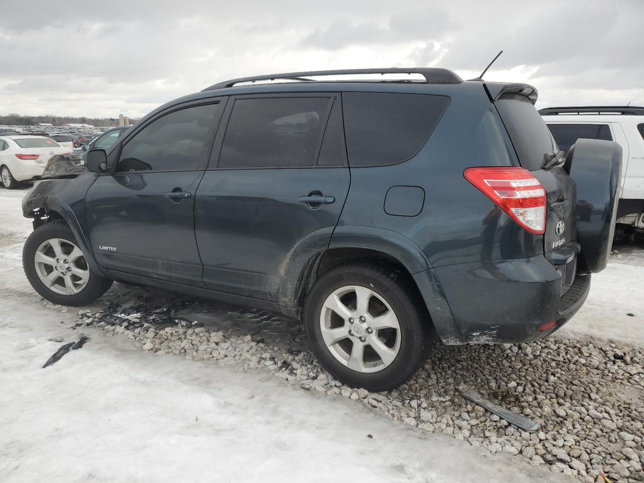2012 Toyota RAV 4 - Image 2