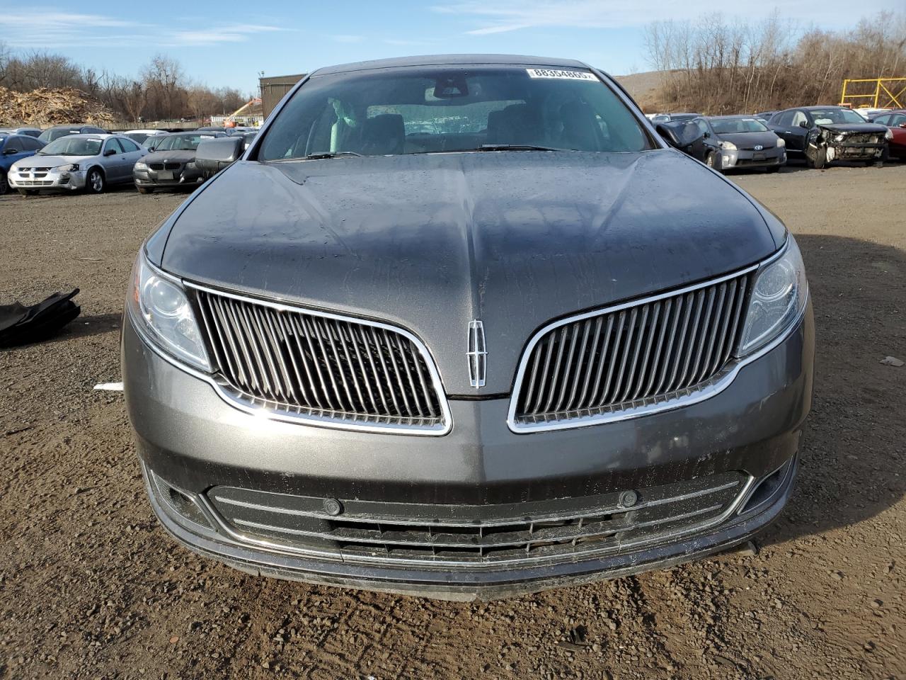 2016 Lincoln MKS - Image 5