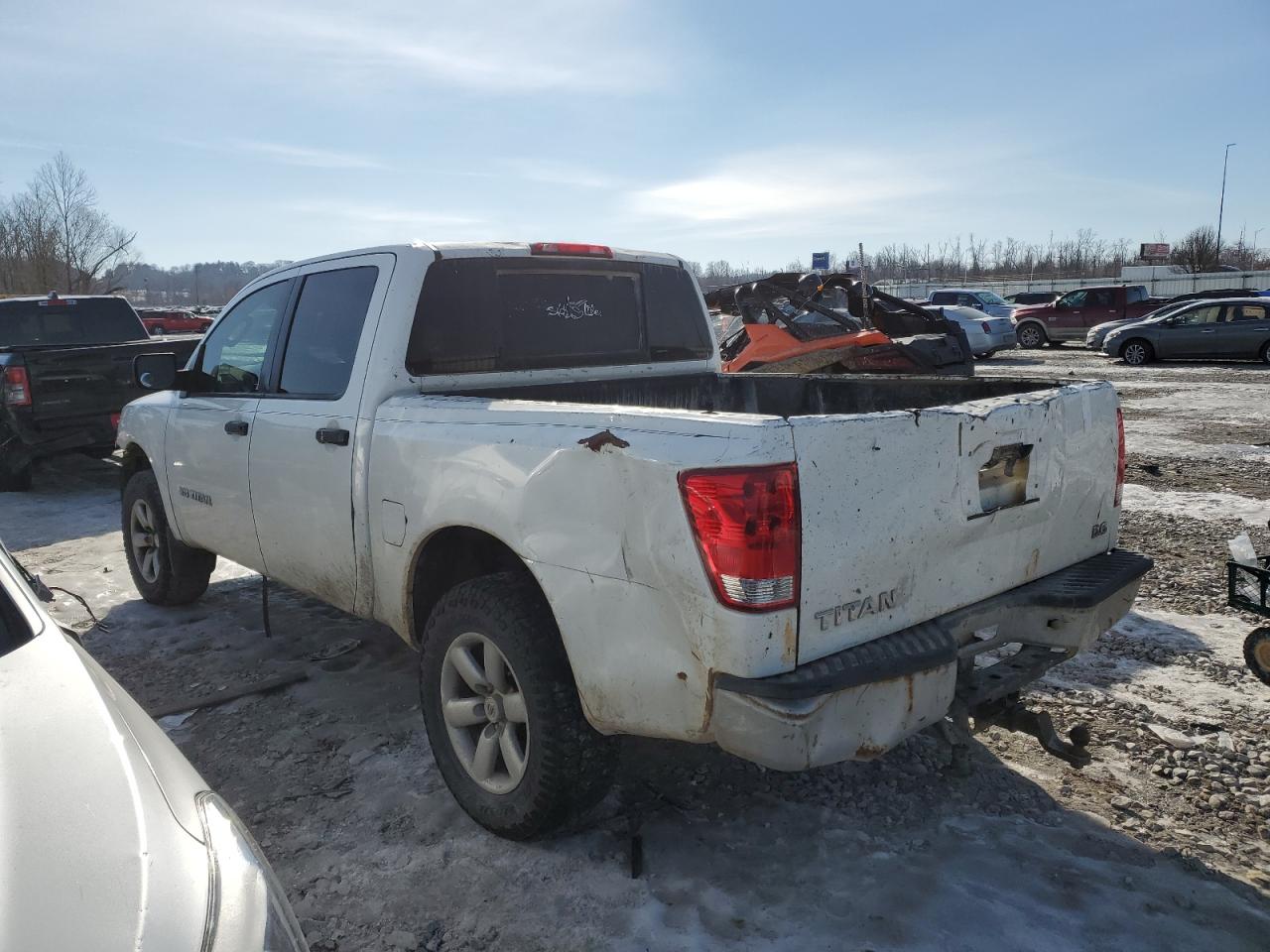 2010 Nissan Titan - Image 2