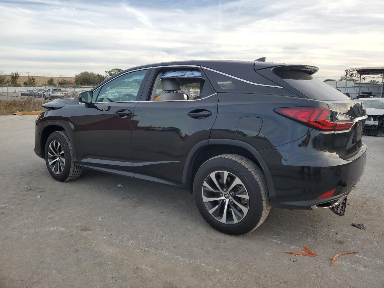 2021 Lexus RX - Image 2