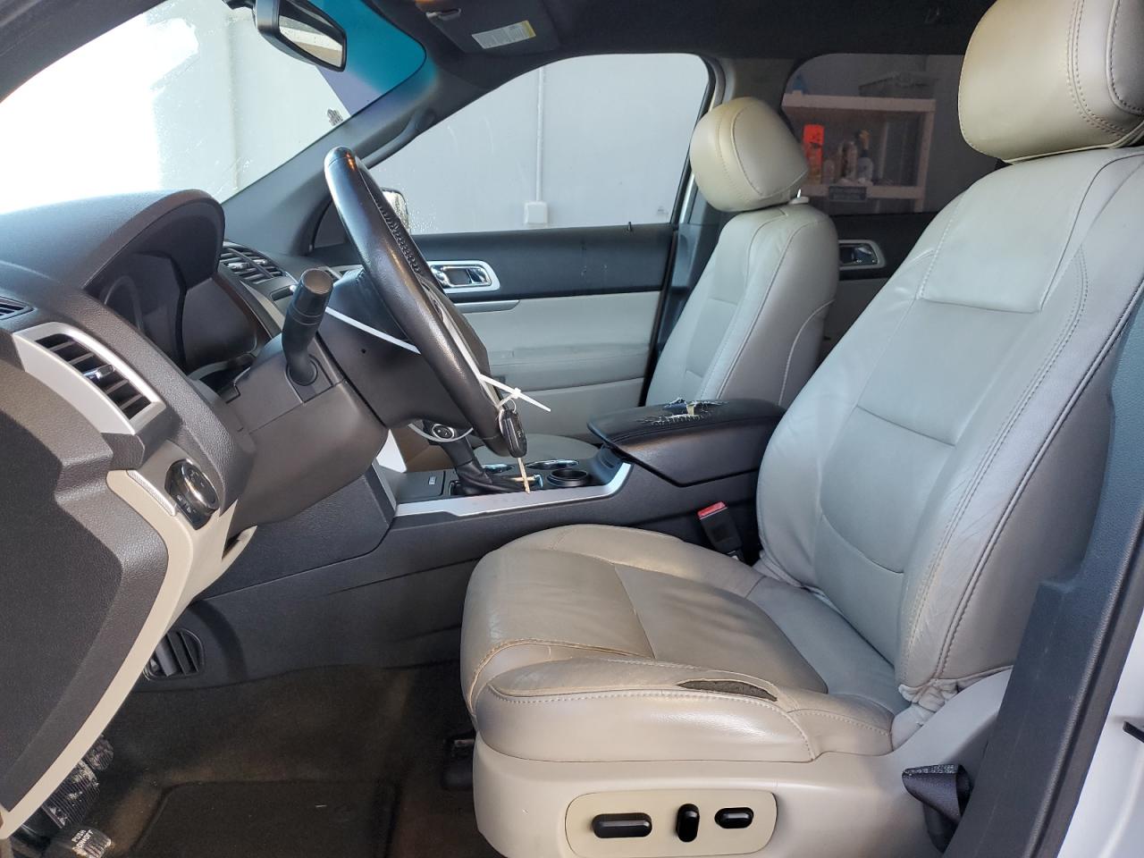 2013 Ford Explorer - Image 7