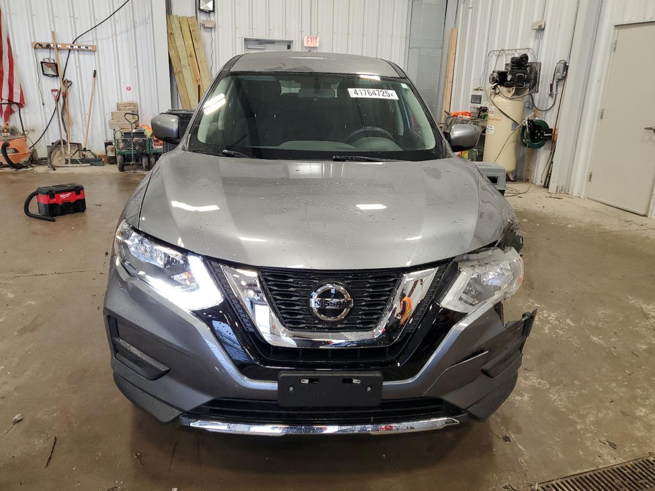 2018 Nissan Rogue - Image 5