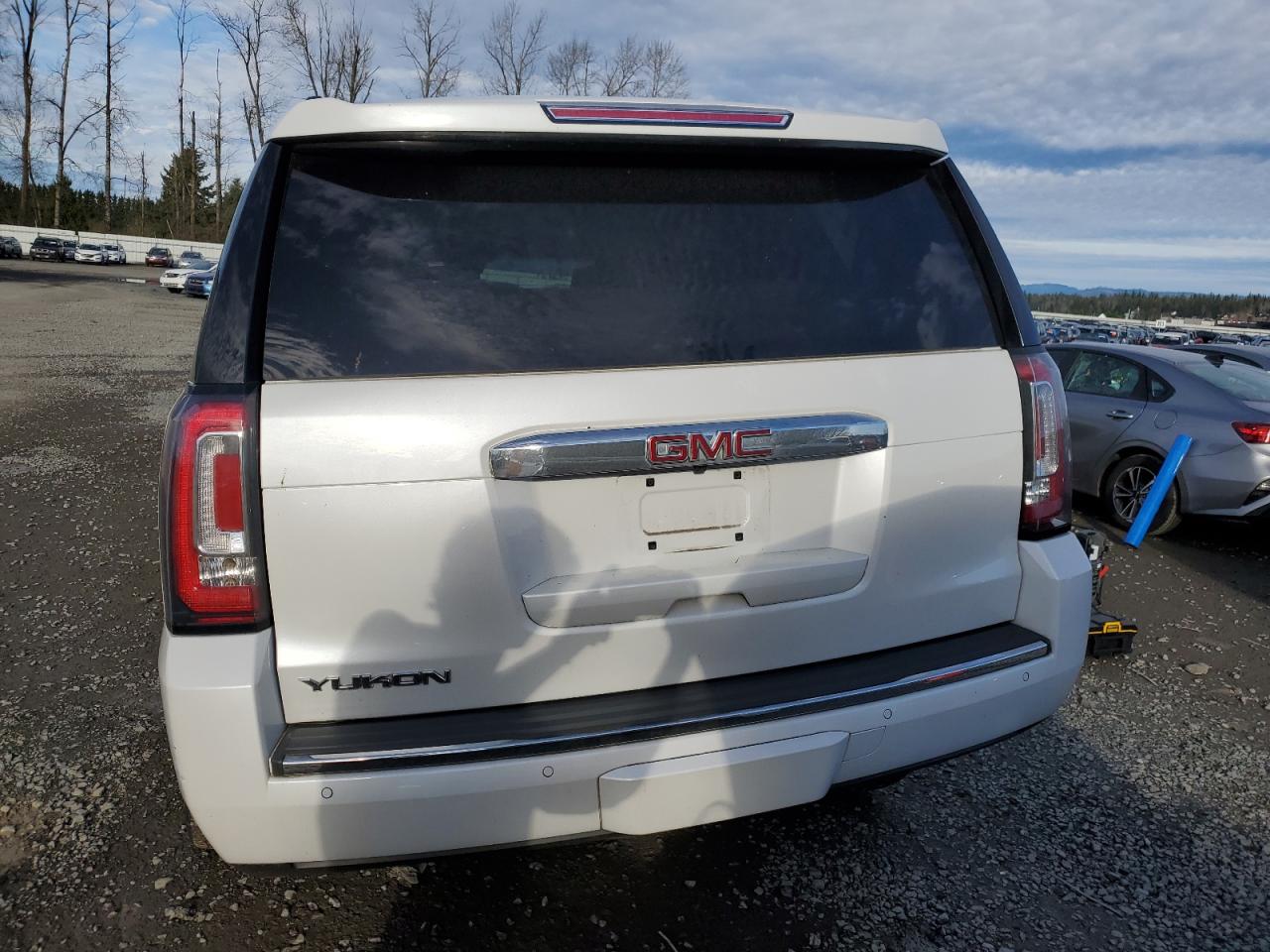 VIN 1GKS2CKJ9KR316865 2019 GMC YUKON no.6