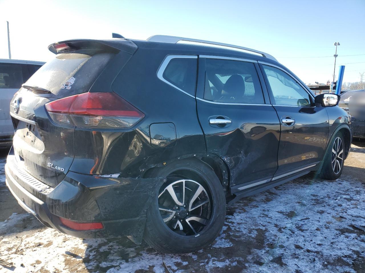 2019 Nissan Rogue - Image 3