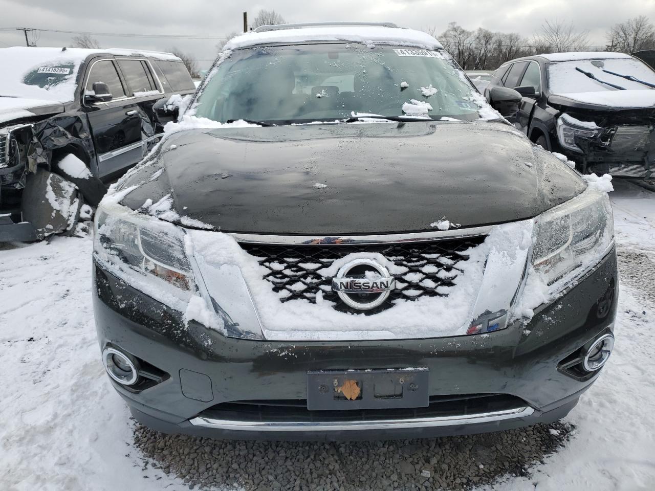 2015 Nissan Pathfinder - Image 5