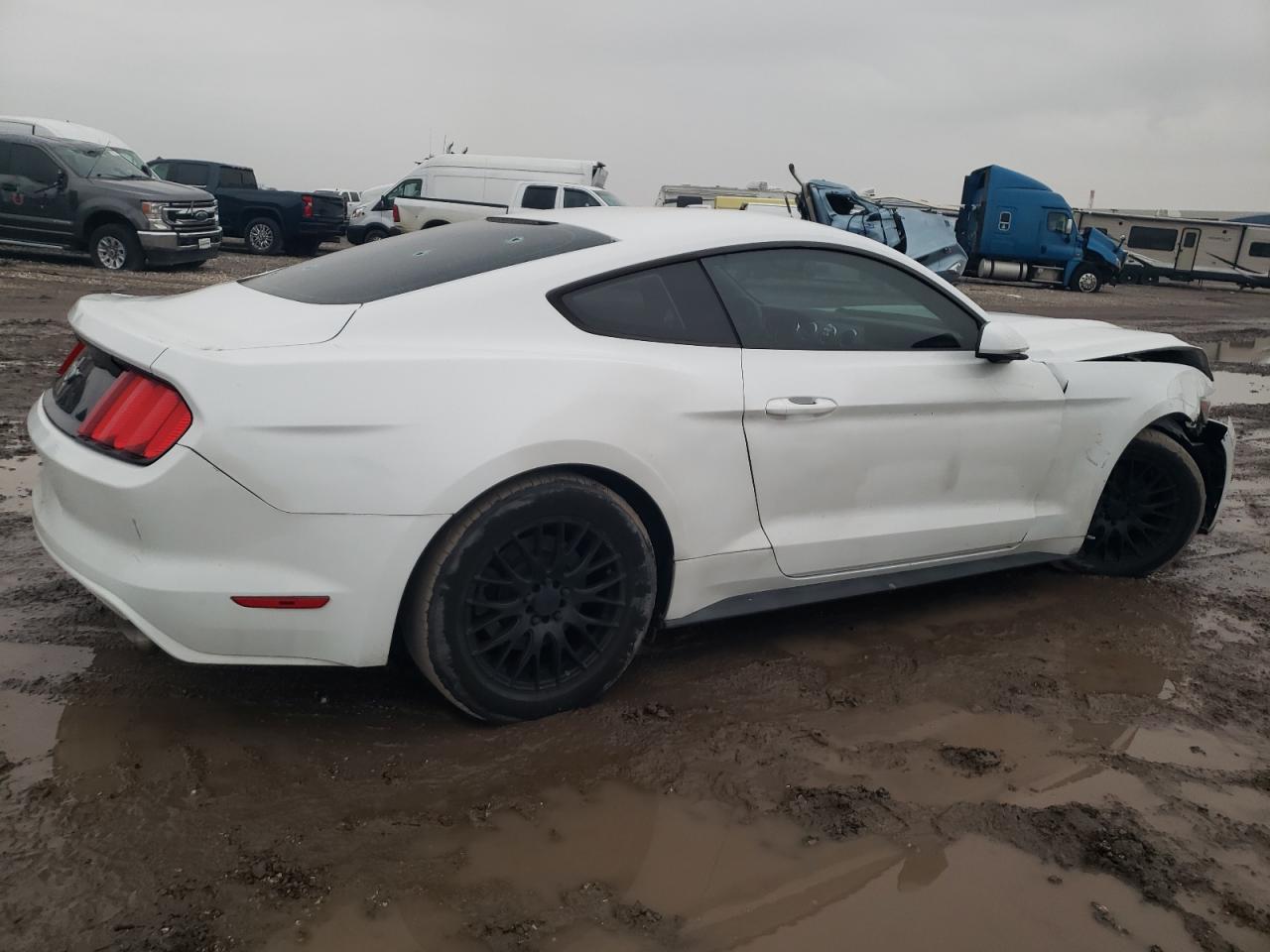 2017 Ford Mustang - Image 3