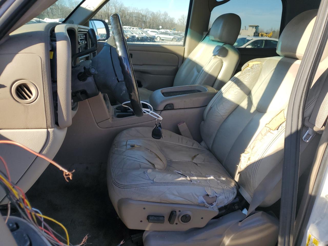 2006 Chevrolet Tahoe - Image 7