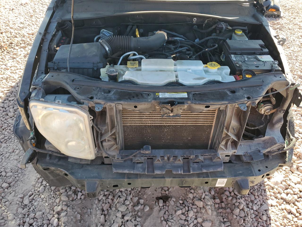 2012 Jeep Liberty (North America) - Image 12