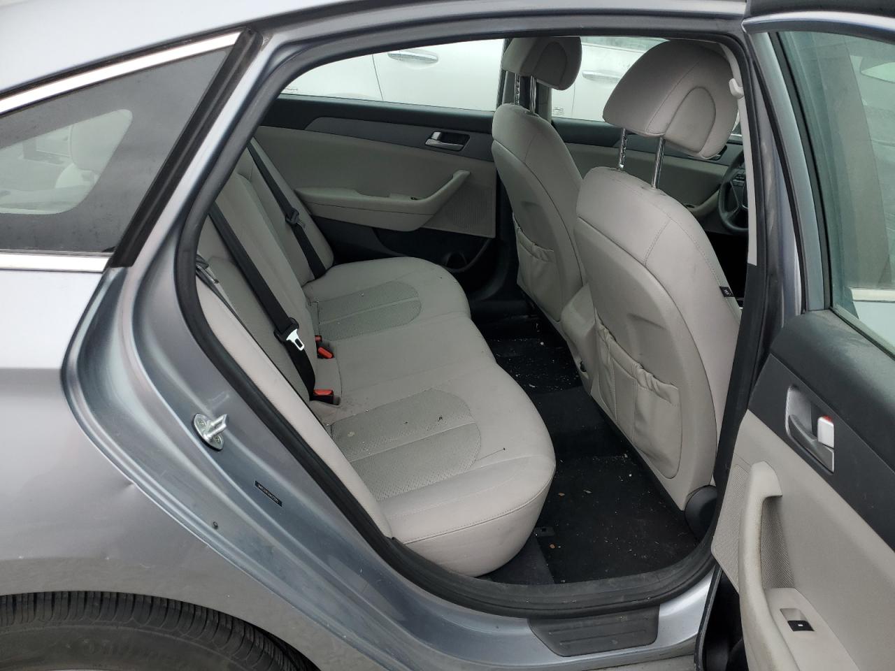 2017 Hyundai Sonata - Image 10