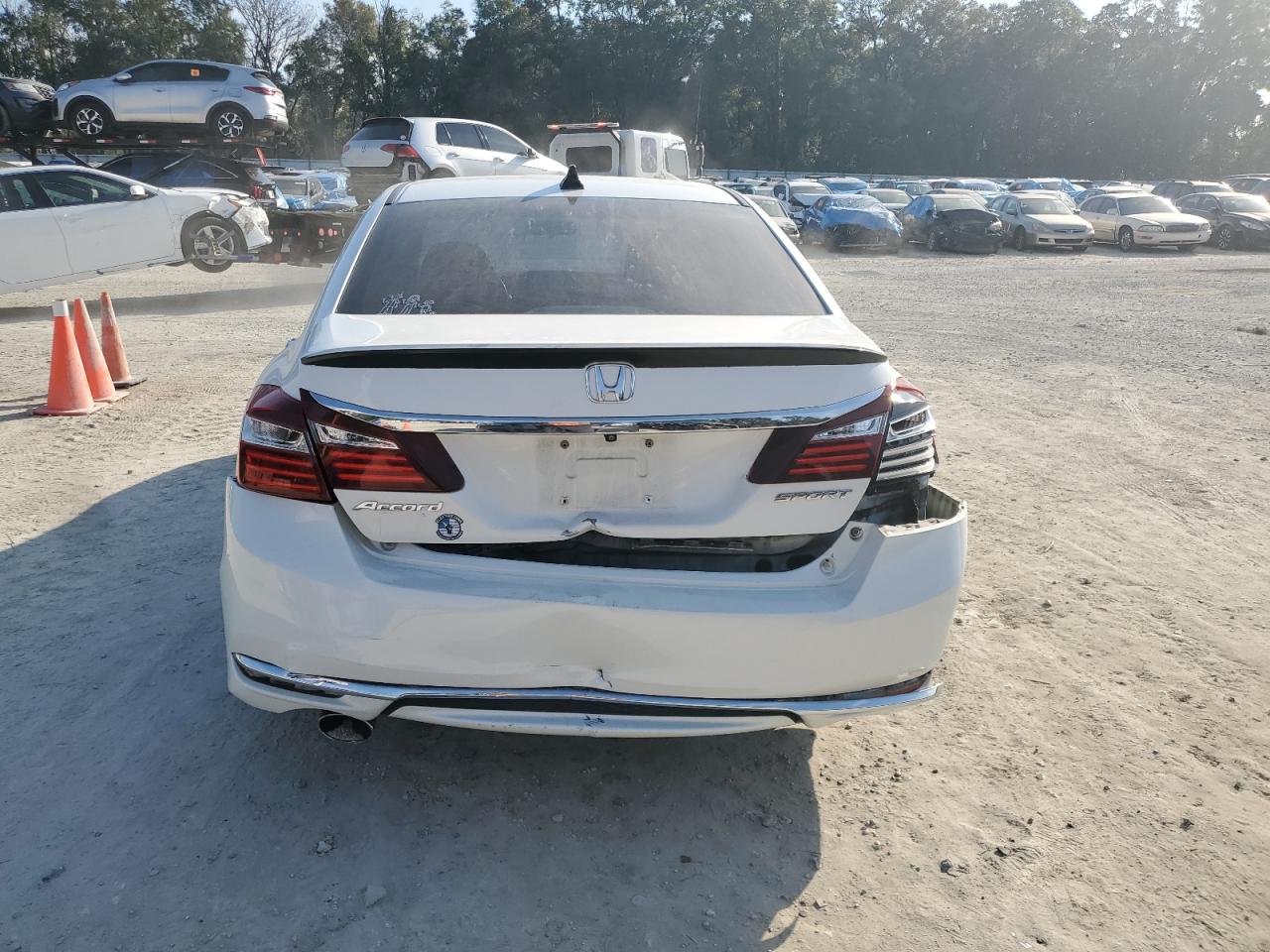 2017 Honda Accord - Image 6