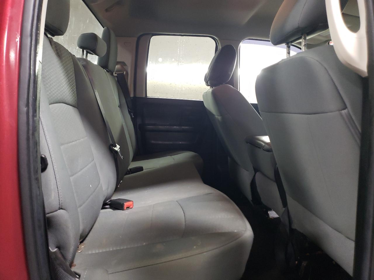 2014 RAM 1500 - Image 10