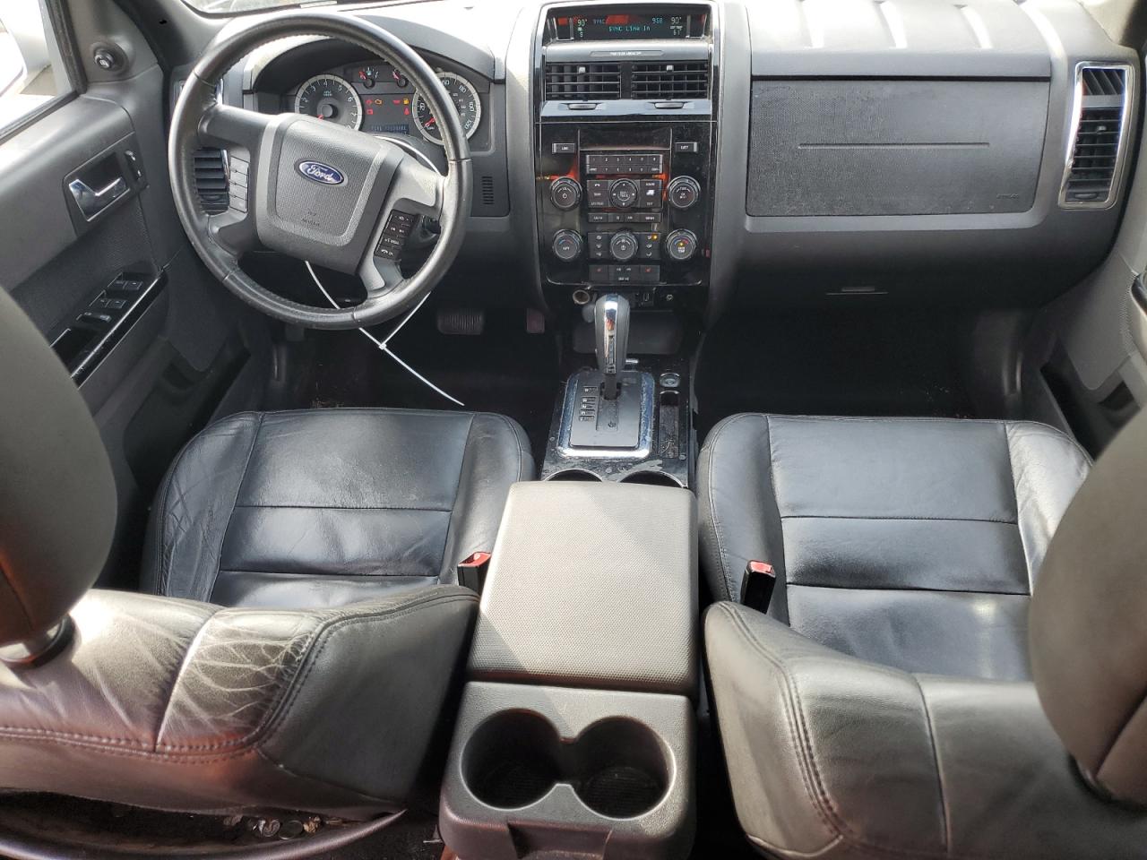 2010 Ford Escape - Image 8