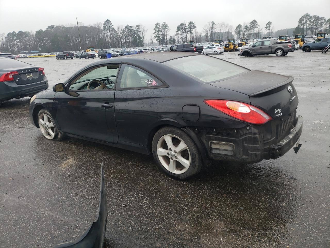 2004 Toyota Camry Solara - Image 2