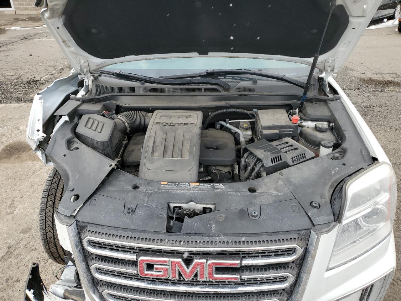 2017 GMC Terrain - Image 13