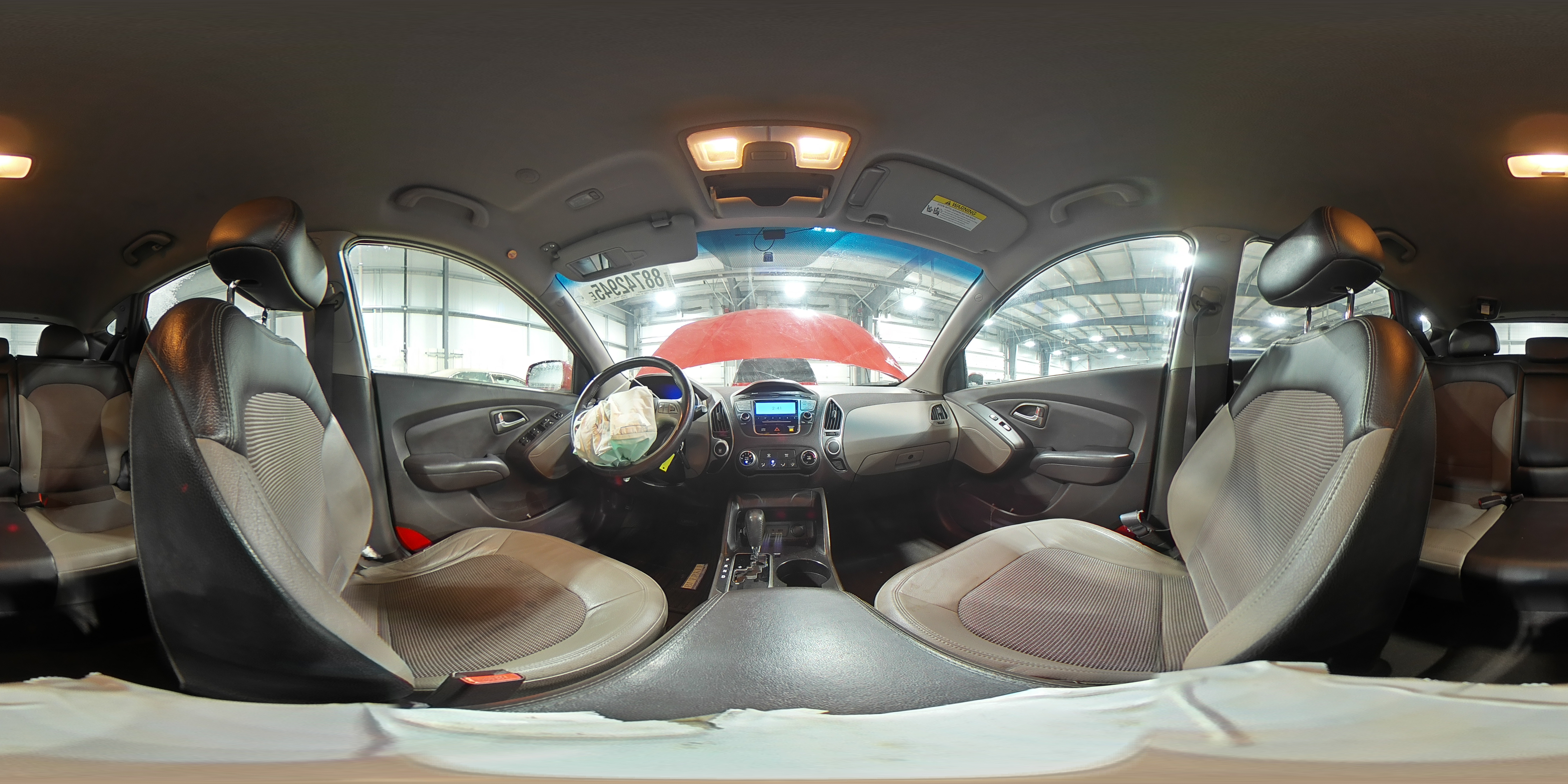 2012 Hyundai Tucson - Image 15