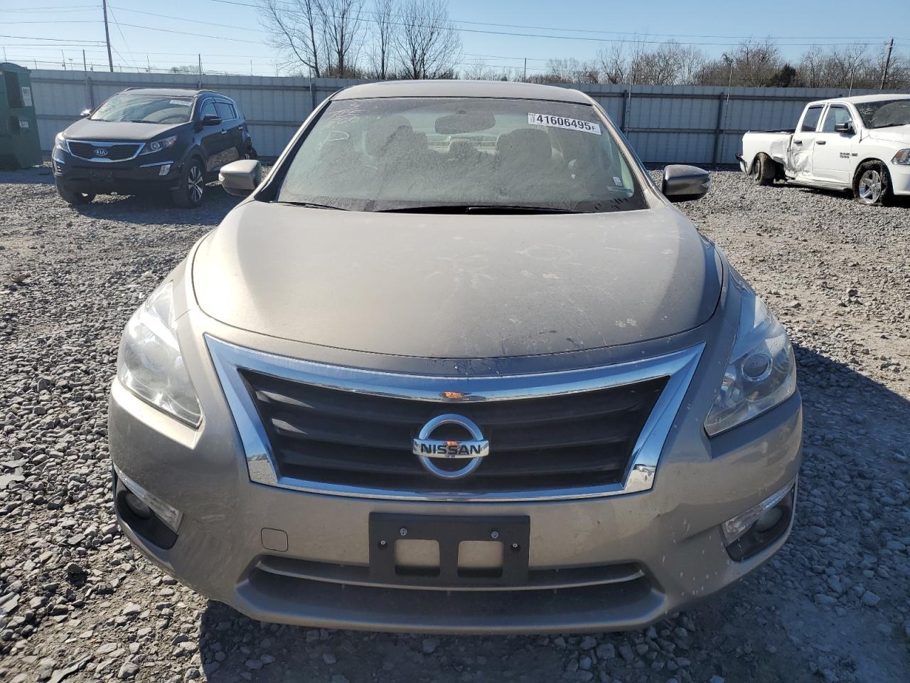 2015 Nissan Altima - Image 5
