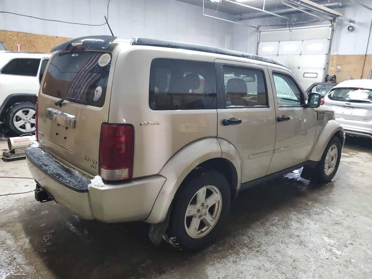 2010 Dodge Nitro - Image 3