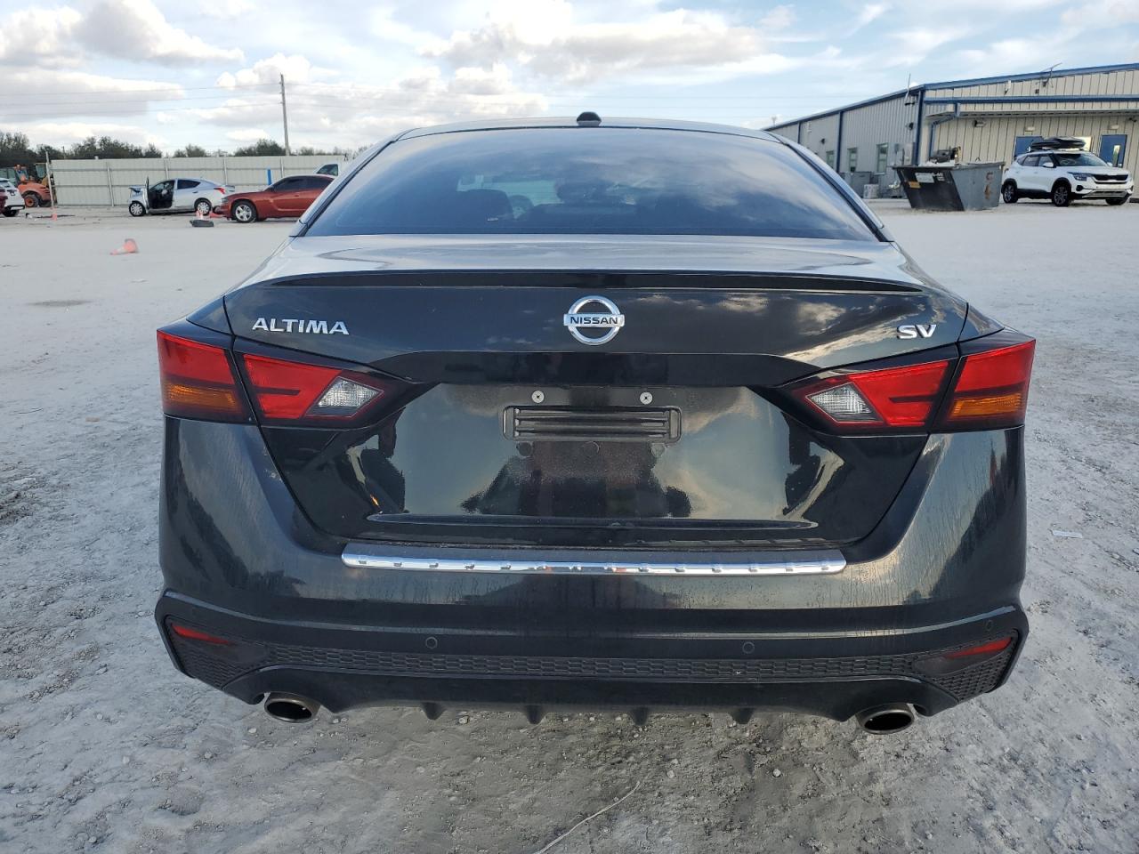 2021 Nissan Altima - Image 6