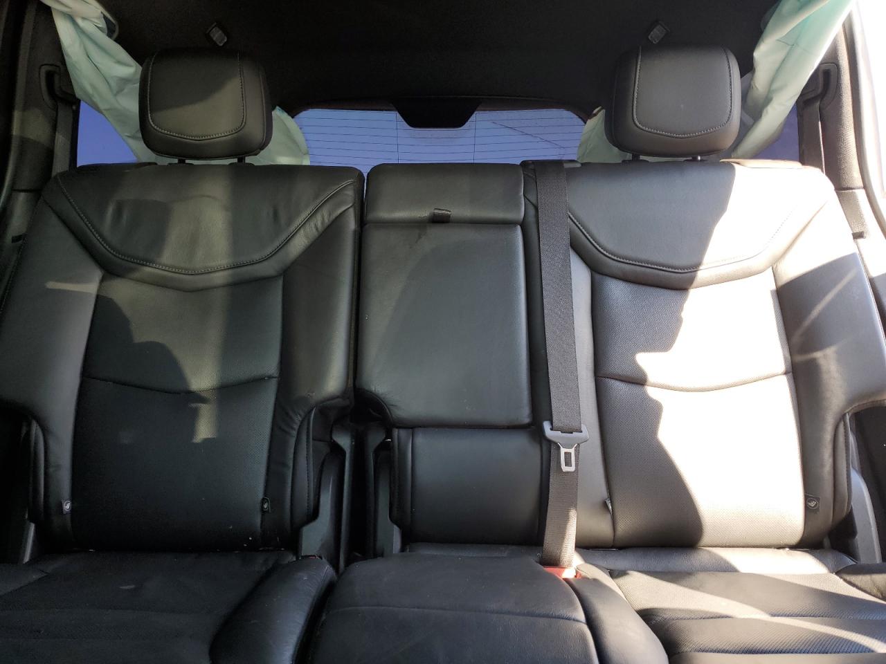 2020 Cadillac XT6 - Image 10