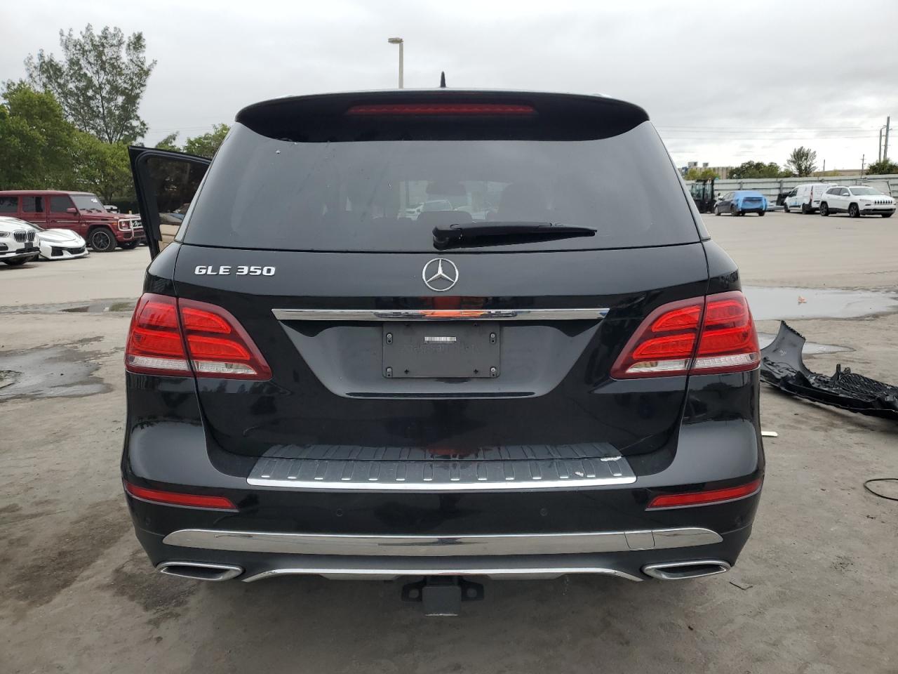 2018 Mercedes-Benz GLE - Image 6