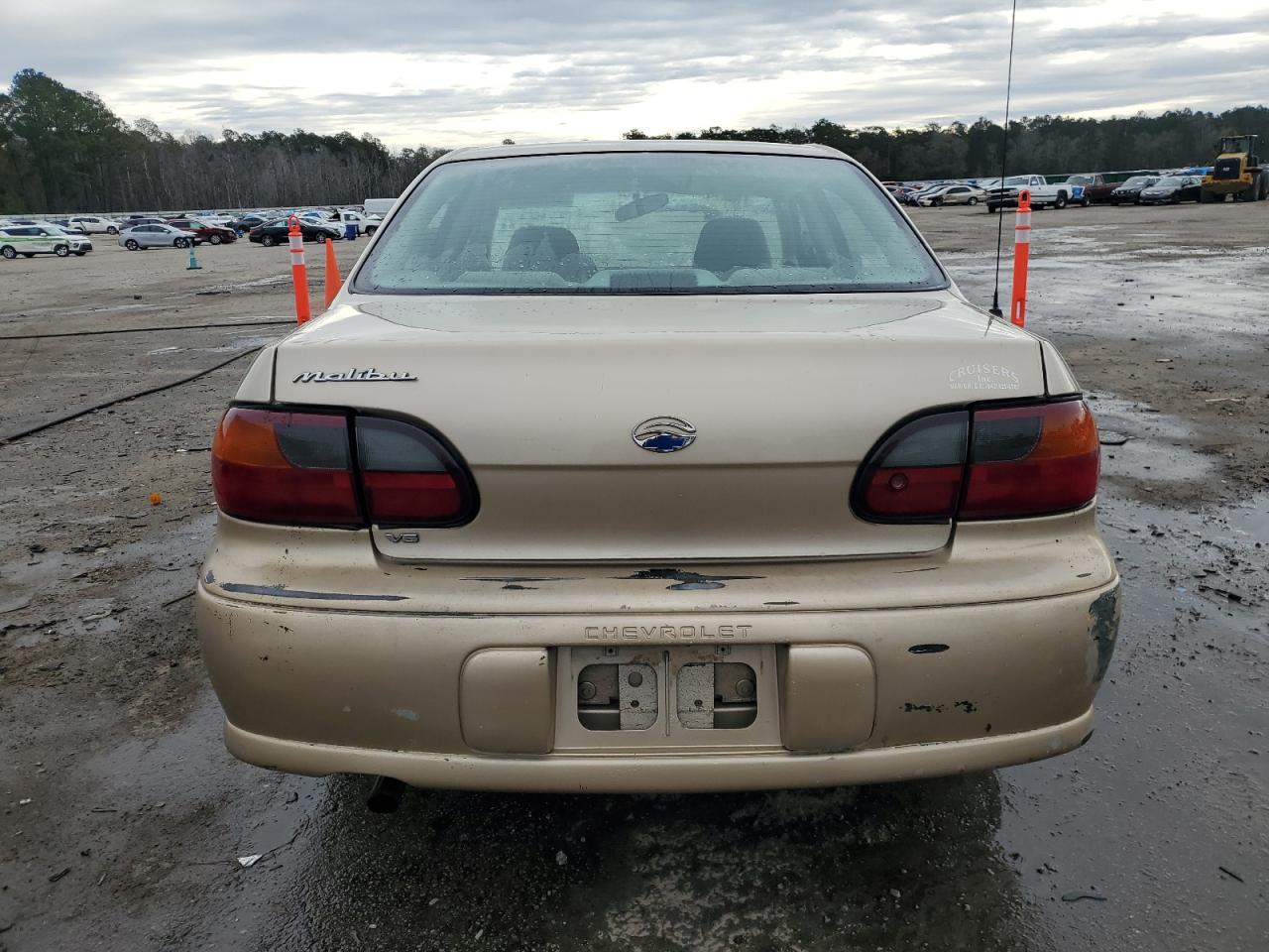 2002 Chevrolet Malibu - Image 6