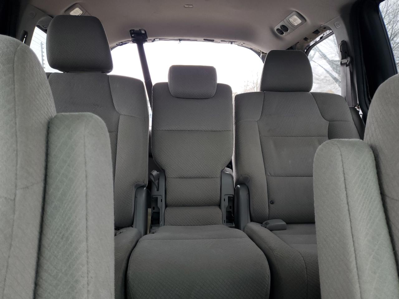 2016 Honda Odyssey - Image 10