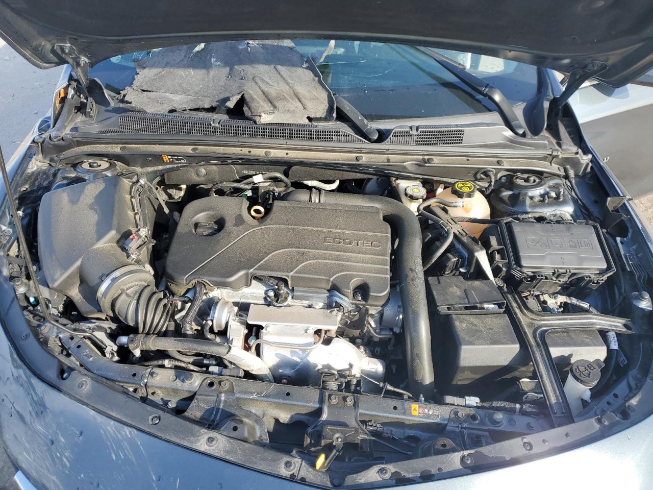 2020 Chevrolet Malibu - Image 11