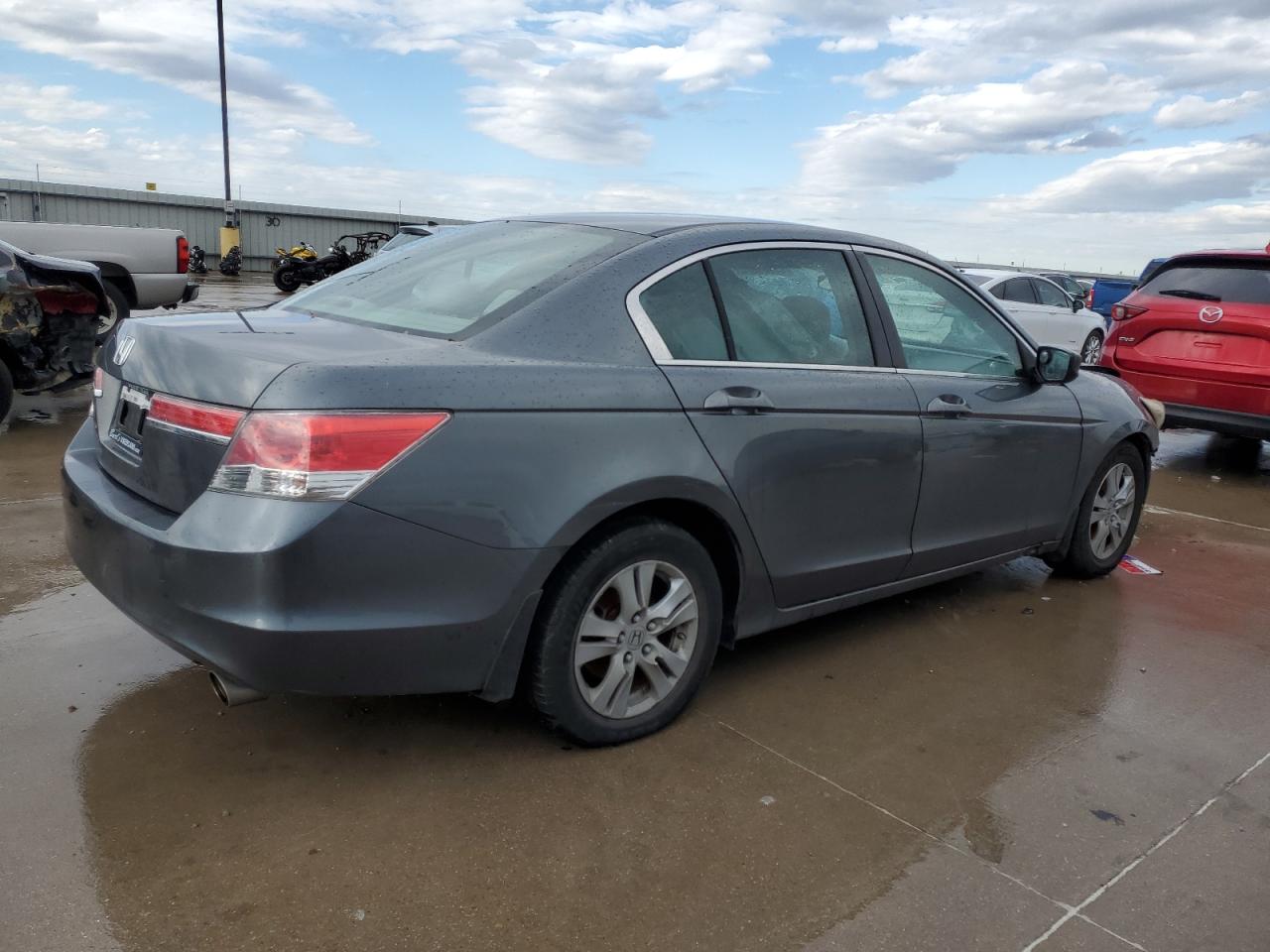 2011 Honda Accord - Image 3