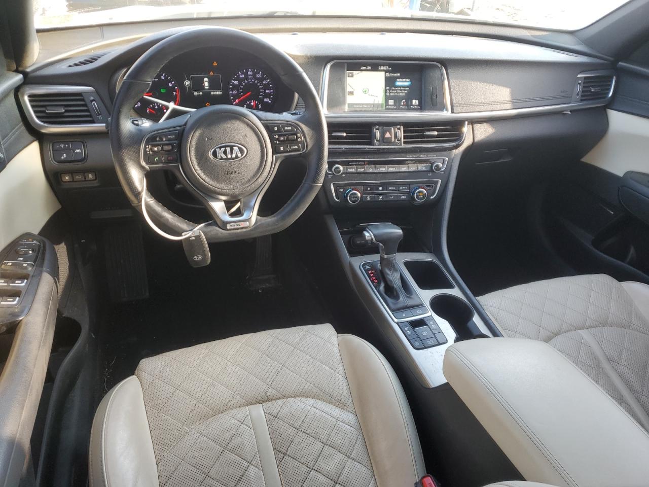 2018 Kia Optima - Image 8