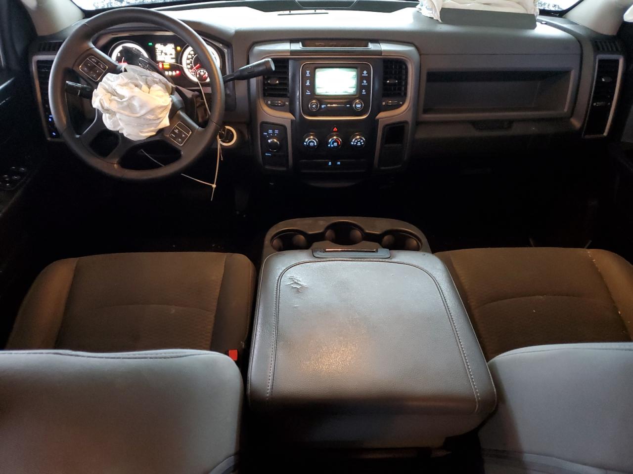 2015 RAM 1500 - Image 8
