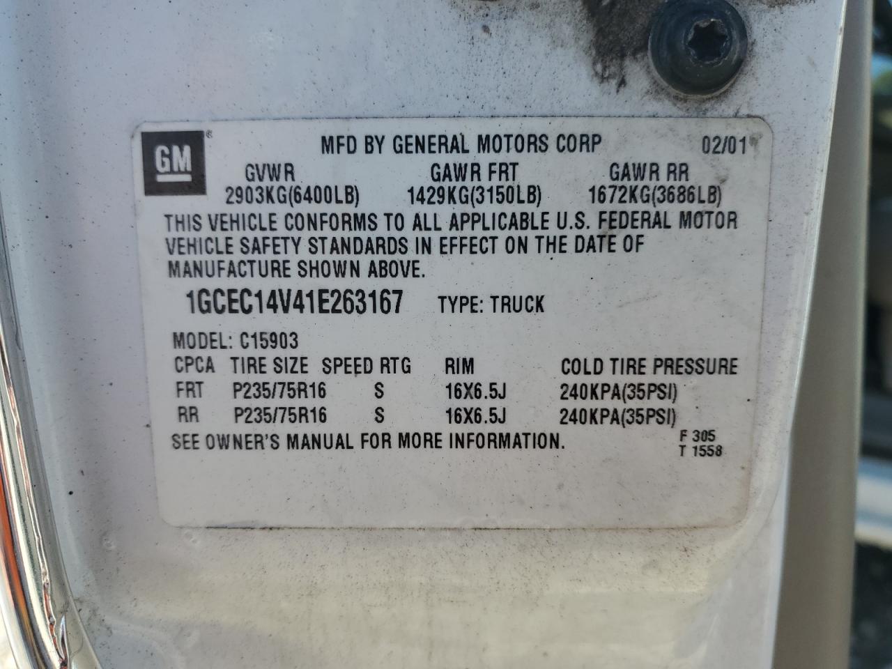 2001 Chevrolet Silverado - Image 12
