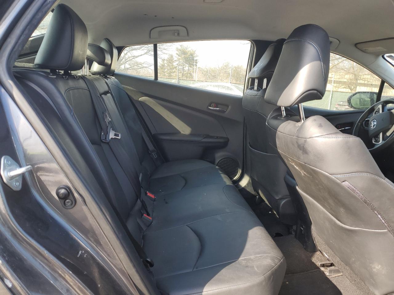 2017 Toyota Prius - Image 10