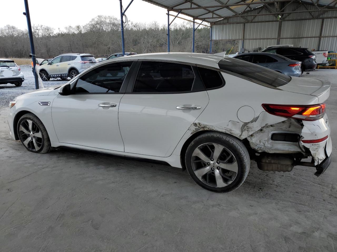2020 Kia Optima - Image 2
