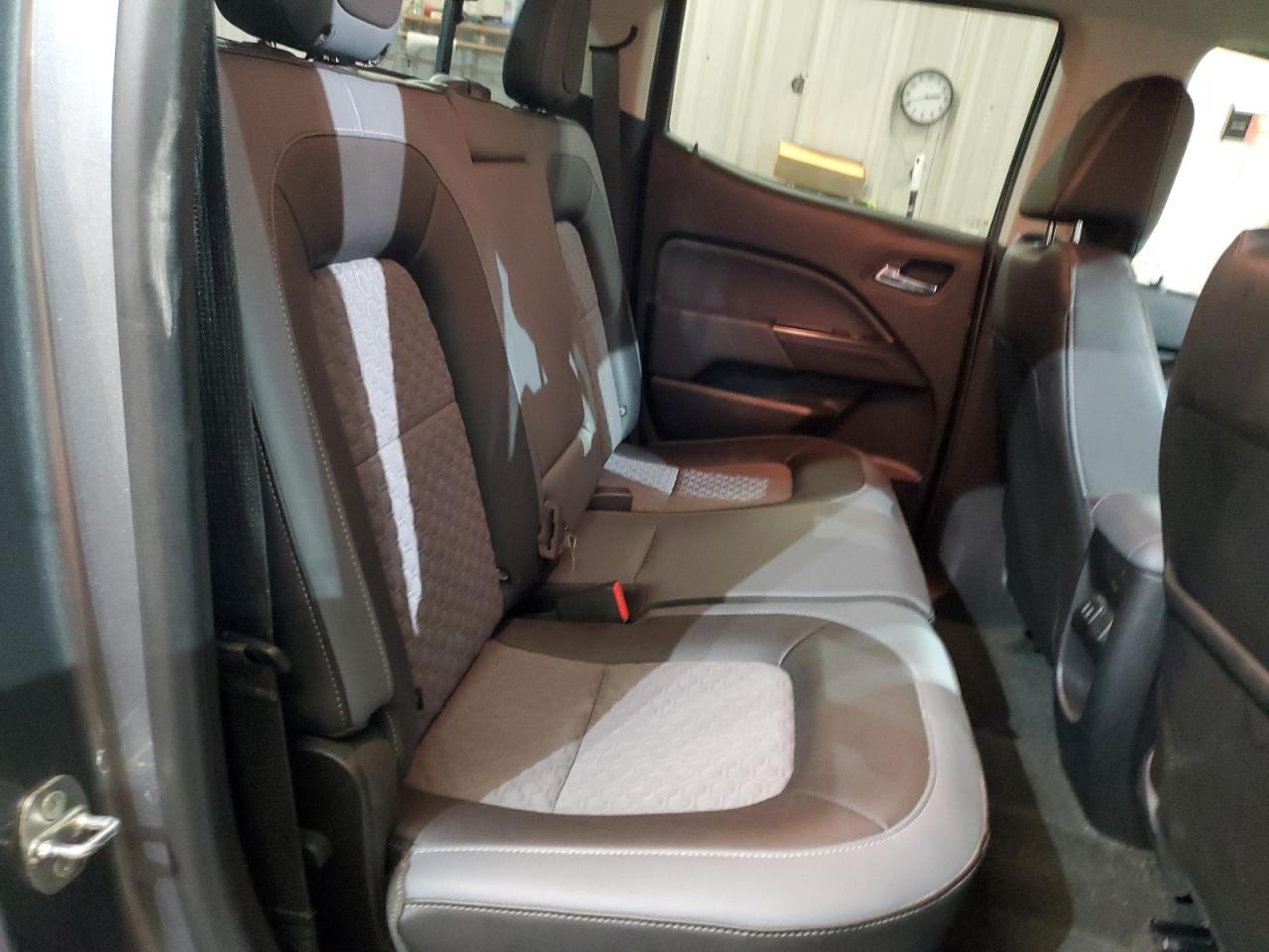 2018 Chevrolet Colorado - Image 10