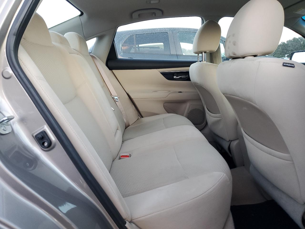 2014 Nissan Altima - Image 10