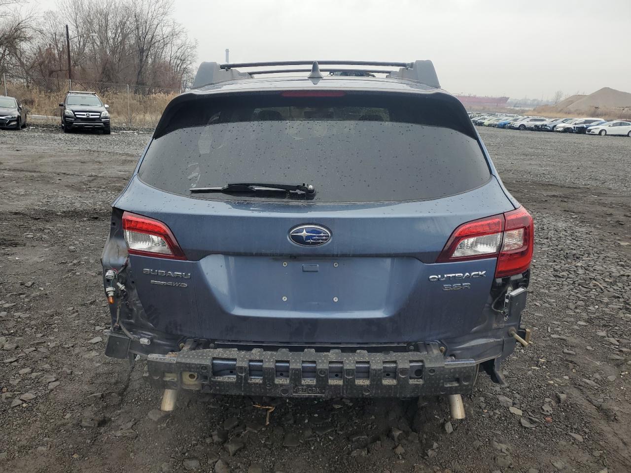 2017 Subaru Outback - Image 6