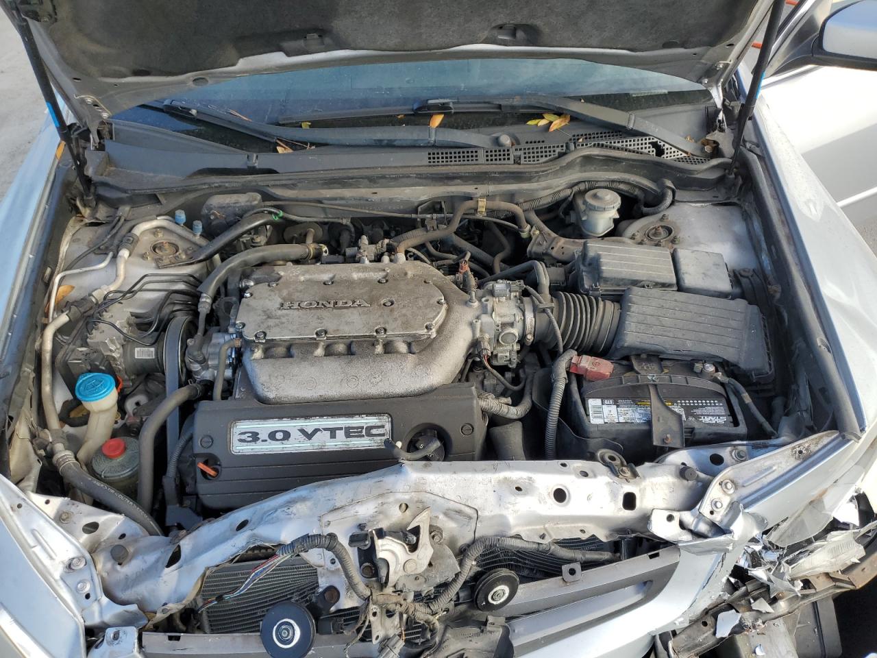 2004 Honda Accord - Image 11