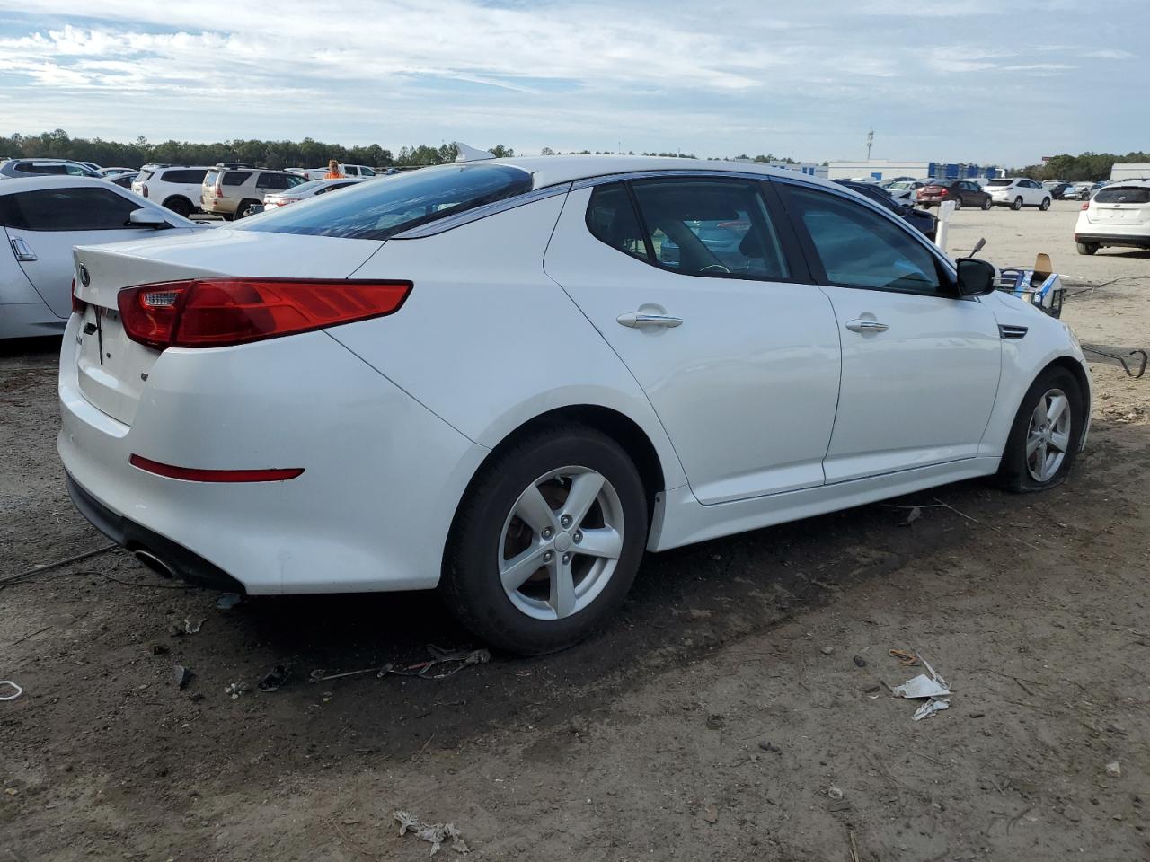 2015 Kia Optima - Image 3
