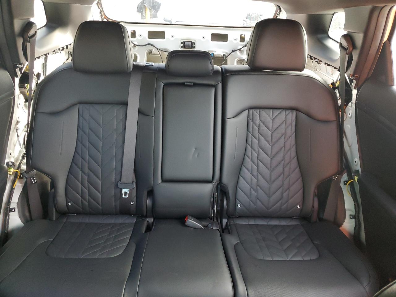 2023 Kia Sportage - Image 10
