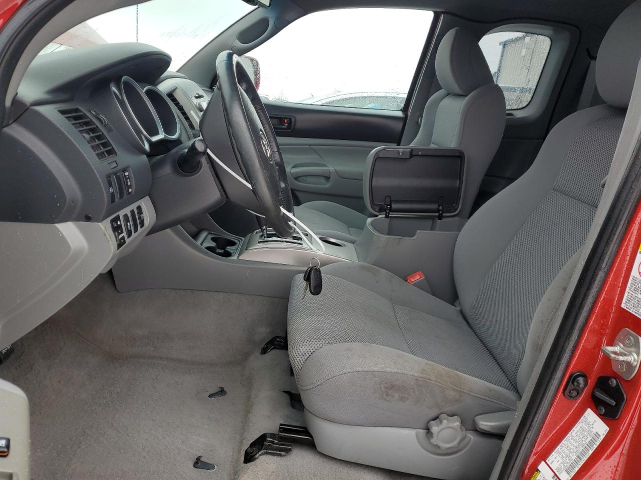 2010 Toyota Tacoma - Image 7