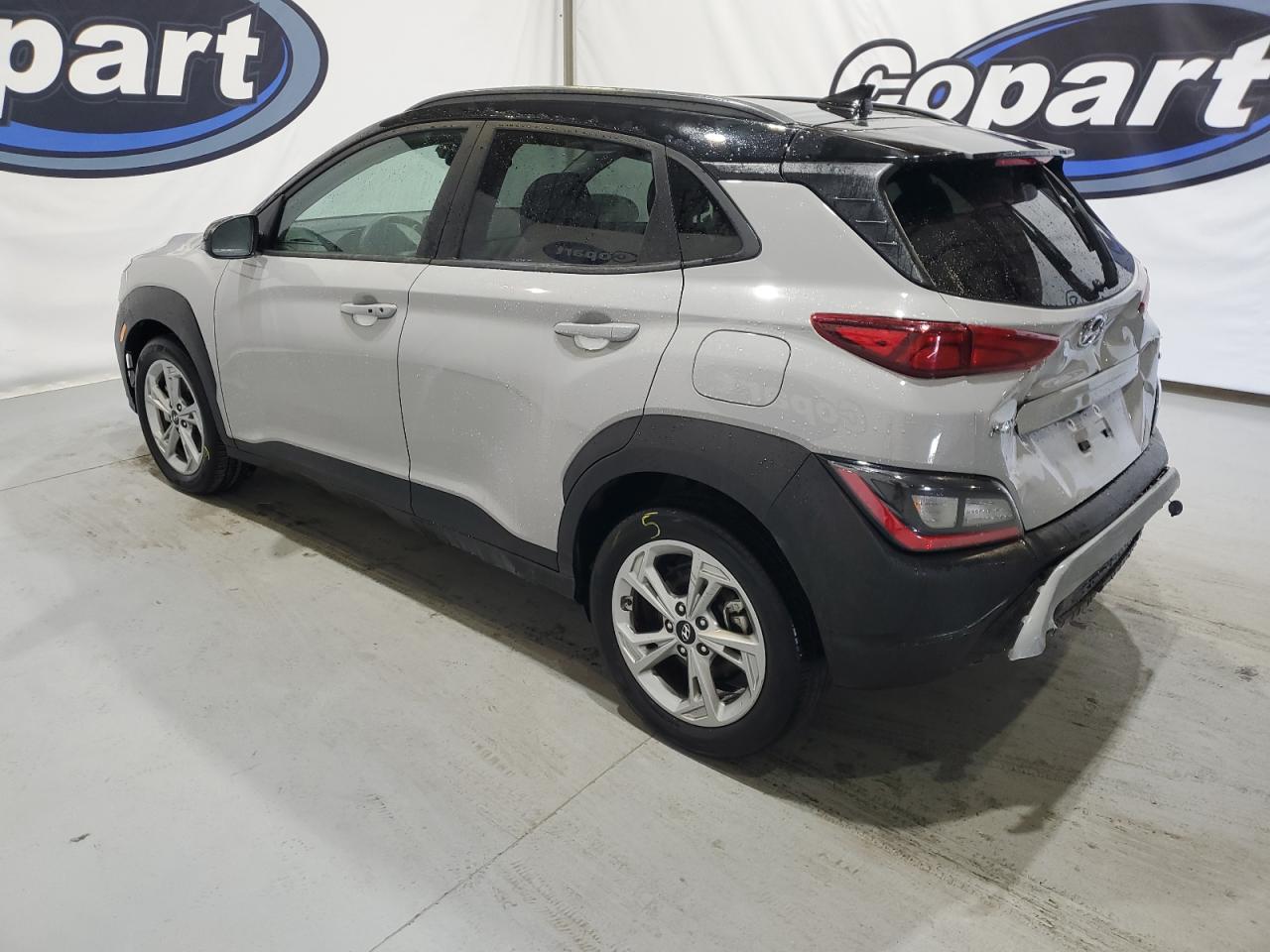 2023 Hyundai Kona - Image 2