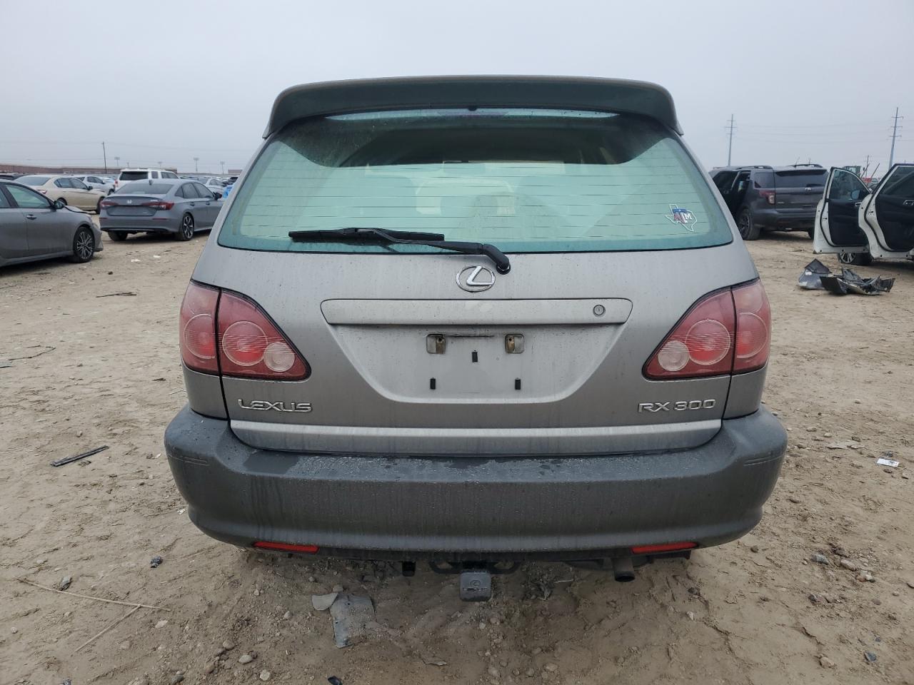 2000 Lexus RX - Image 6