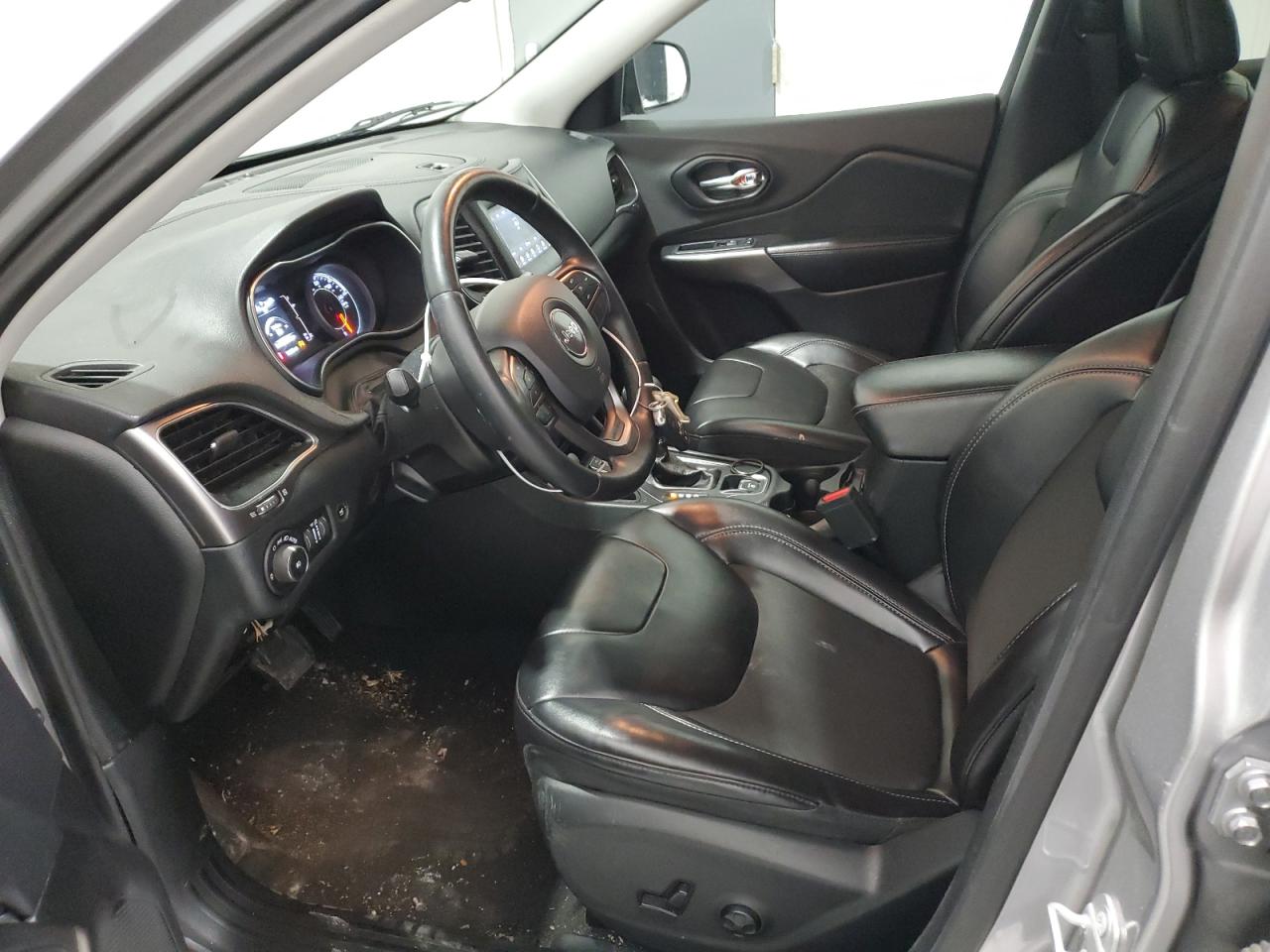 2019 Jeep Grand Cherokee - Image 7