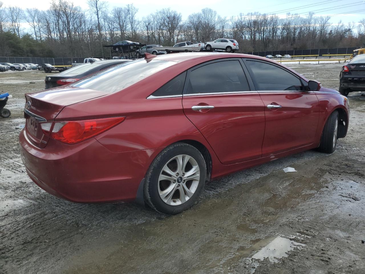 2013 Hyundai Sonata - Image 3