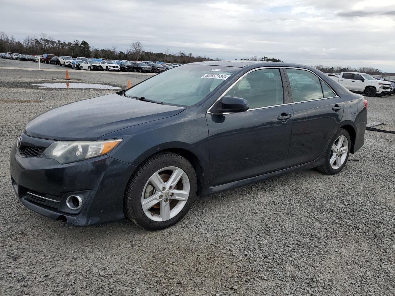 VIN 4T1BF1FK8DU695795 2013 TOYOTA CAMRY no.1