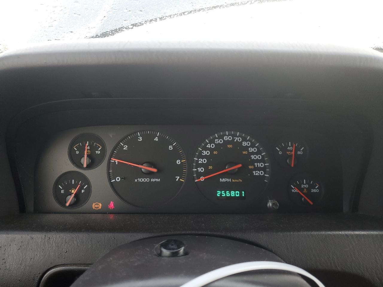 2001 Jeep Grand Cherokee - Image 9